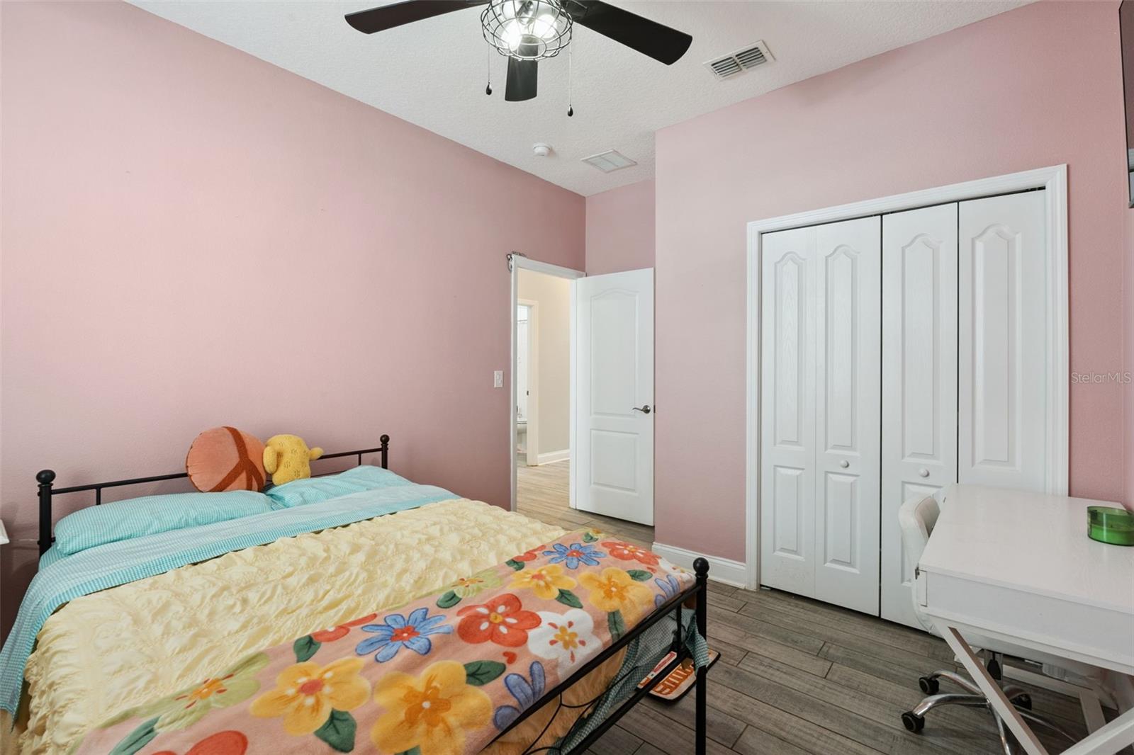 BAY MEADOW FARMS - Residential