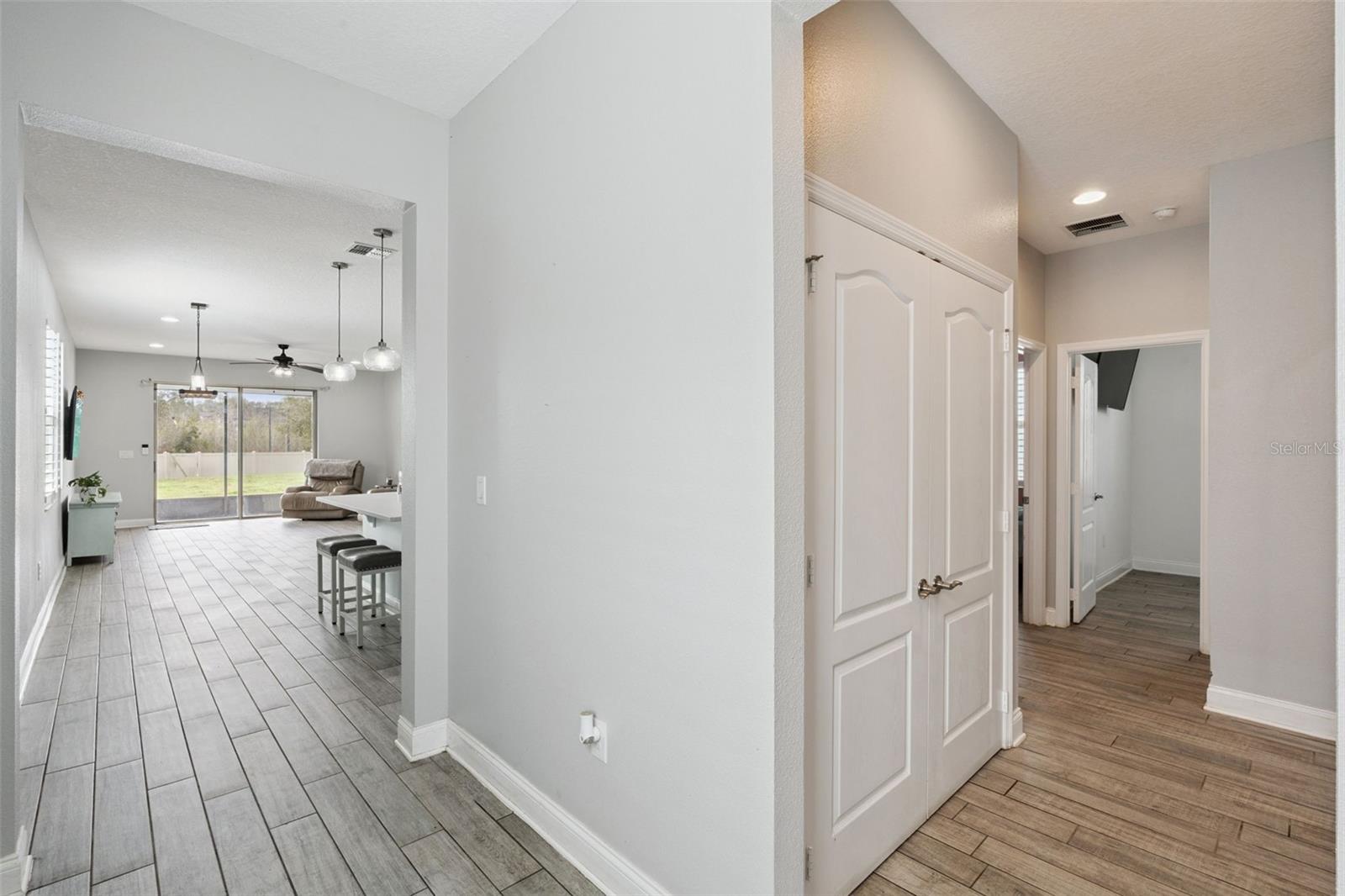 BAY MEADOW FARMS - Residential