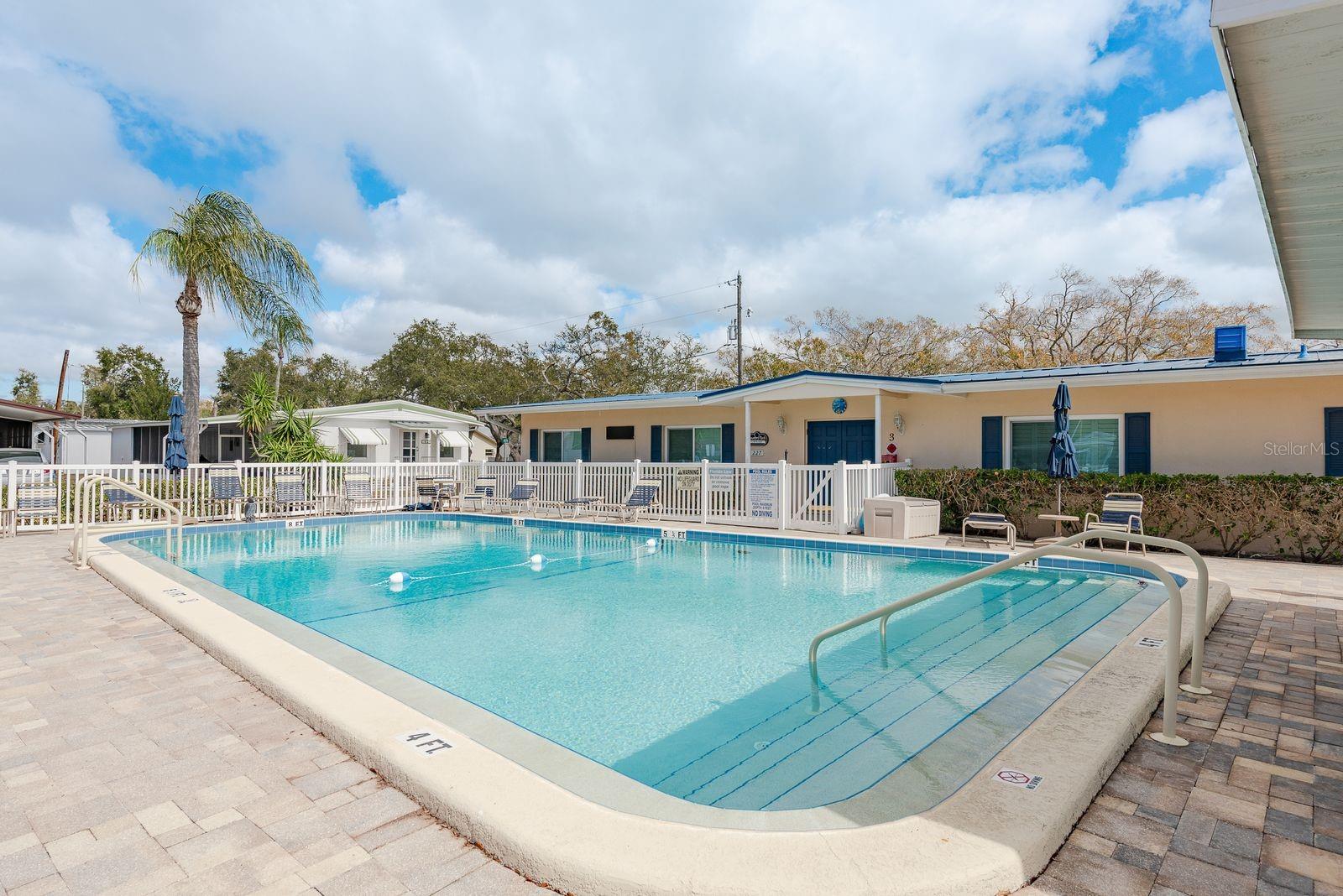 COUNTRY PARK CO-OP M/H UNREC - Residential