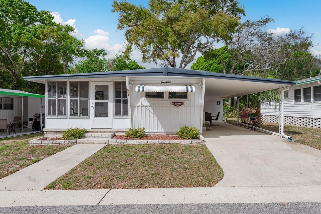 Photo of 2331 Belleair Road #514, Clearwater, FL 33764 (MLS # TB8484643)