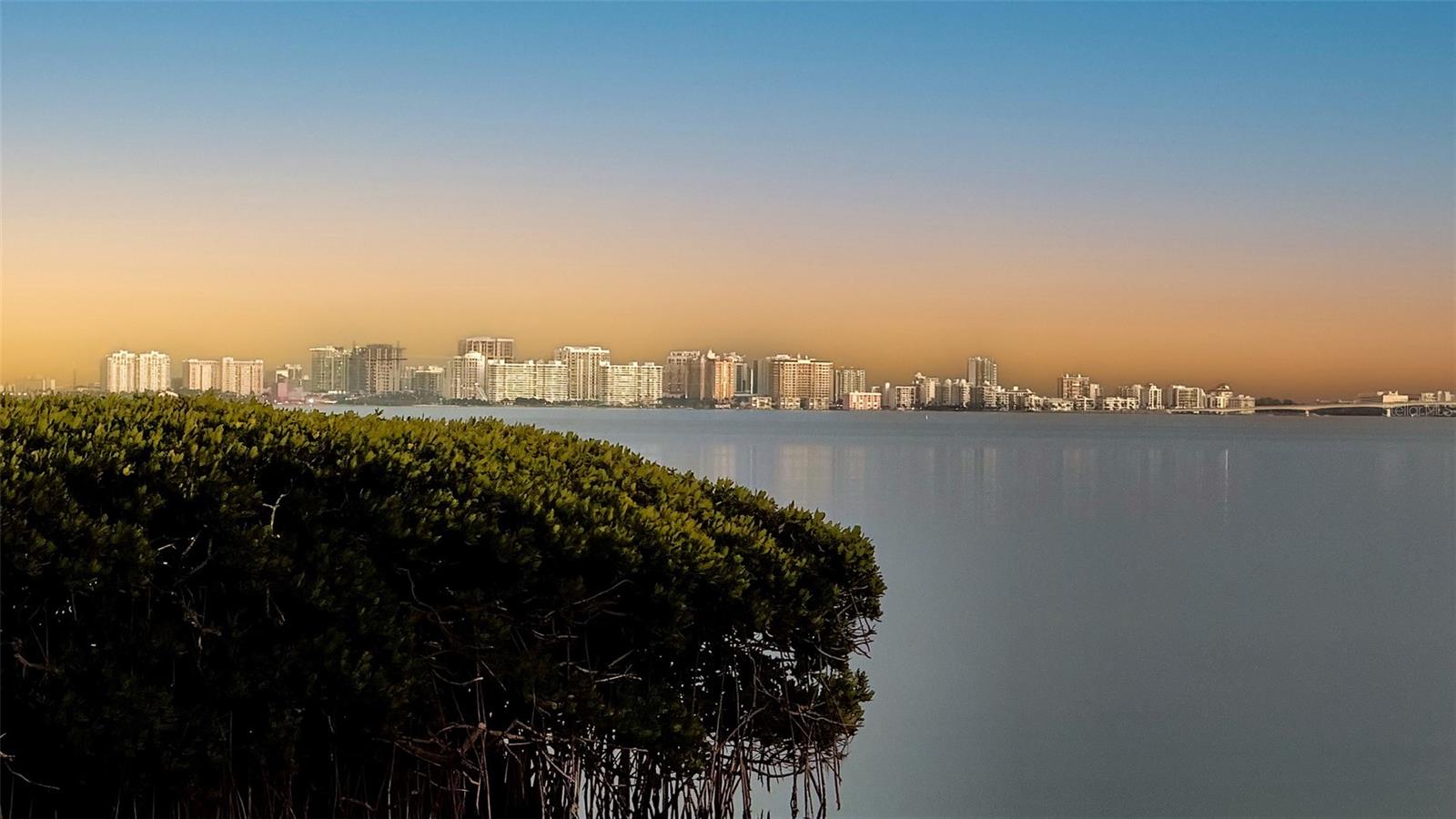 MARINA BAY - Residential