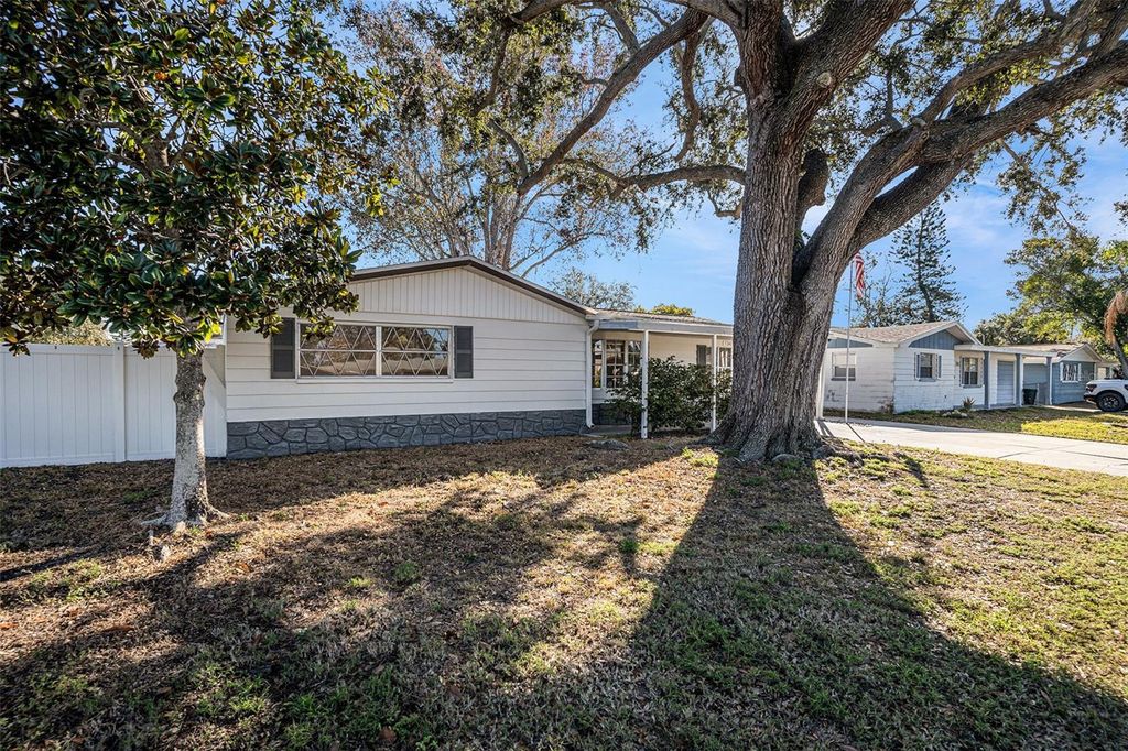 Photo of 3240 Columbus Drive, Holiday, FL 34691 (MLS # TB8458555)