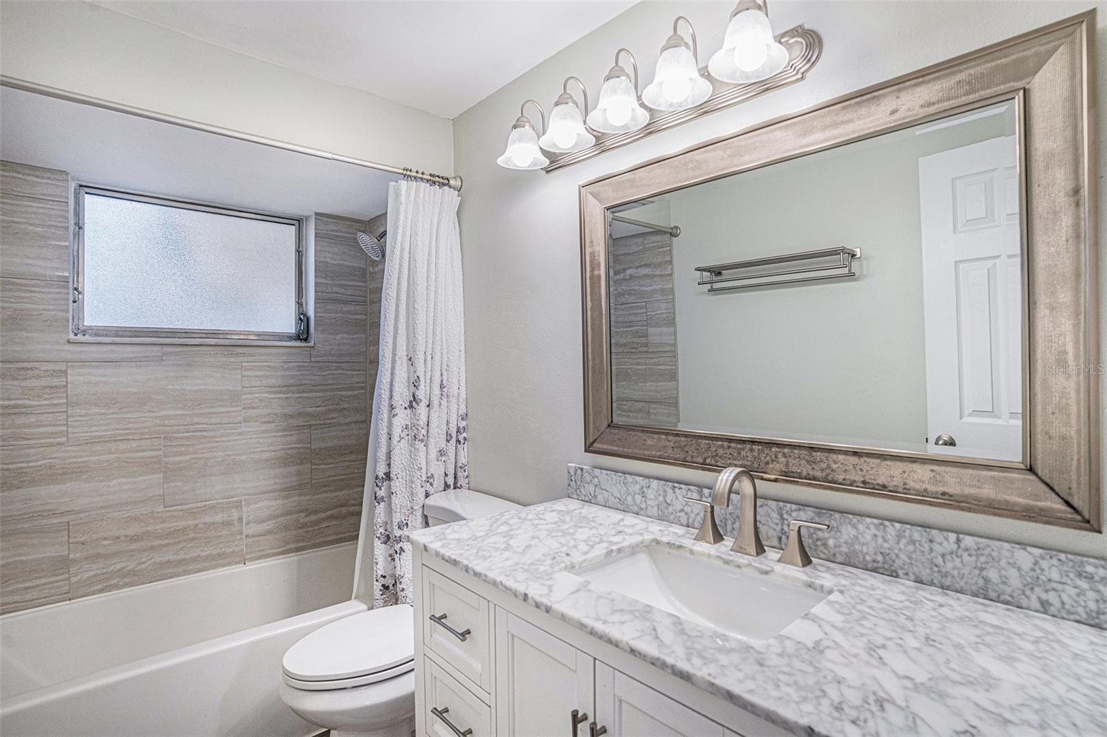 BEACON SQUARE - Residential