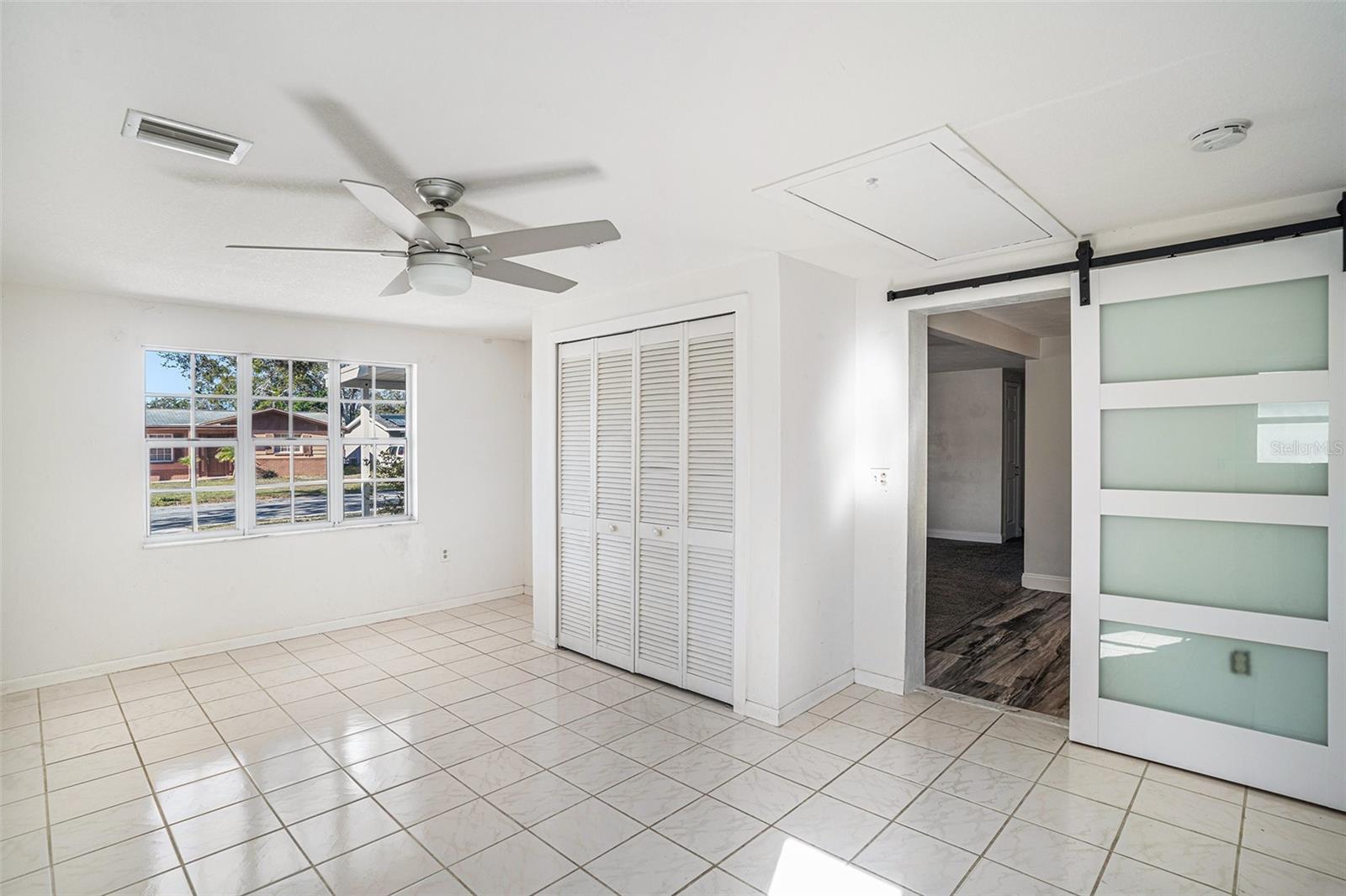 BEACON SQUARE - Residential