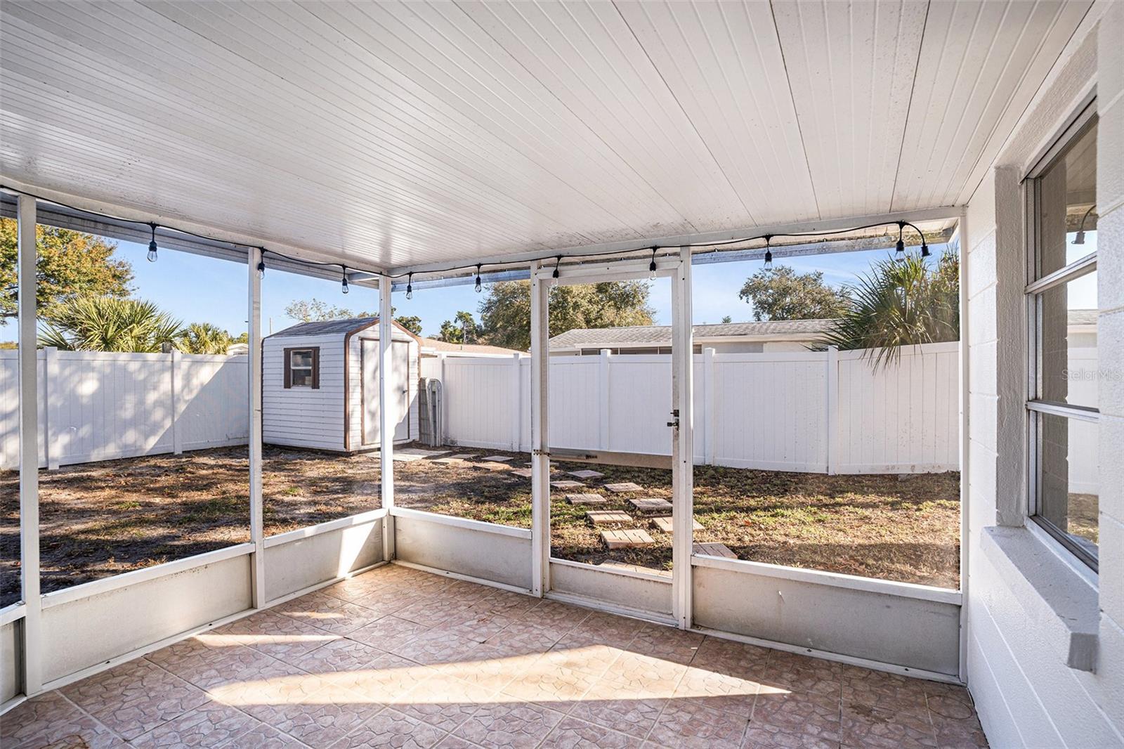 BEACON SQUARE - Residential