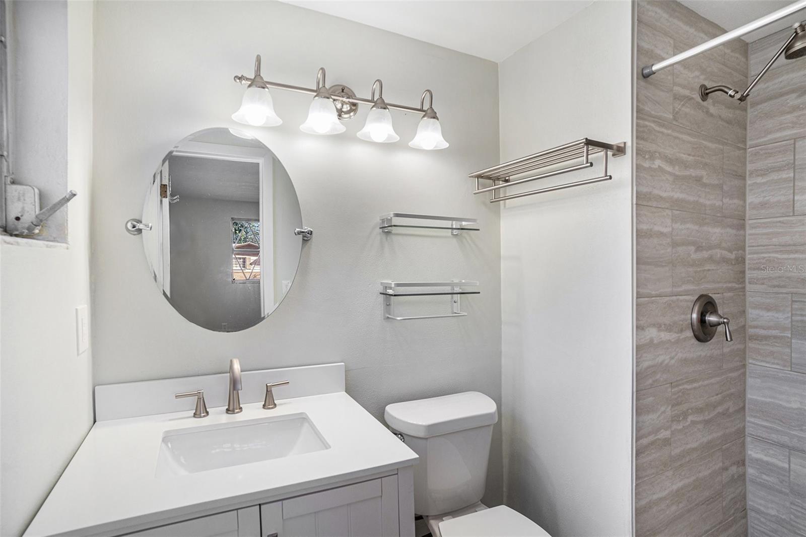 BEACON SQUARE - Residential