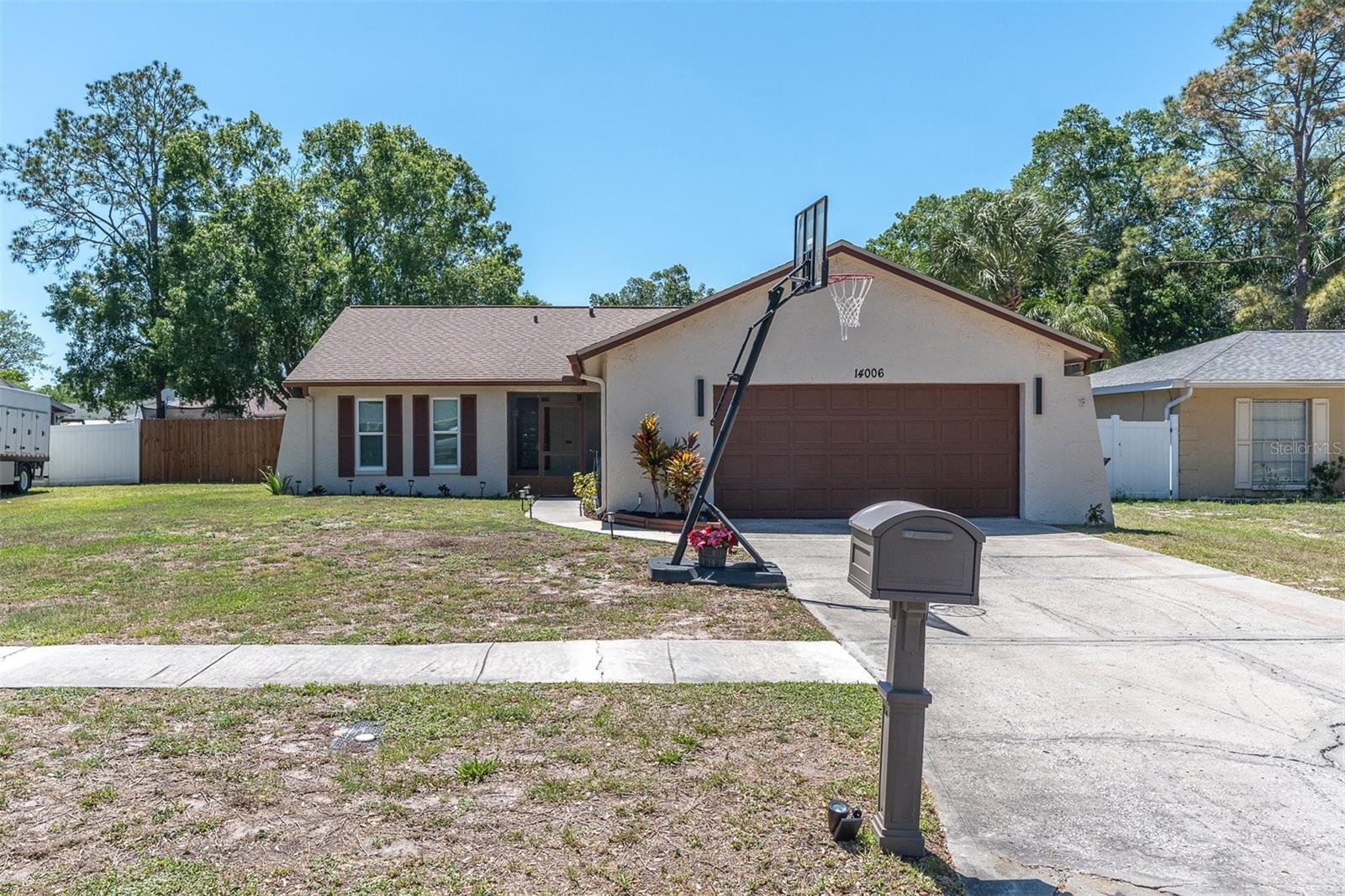 14006 CASCADE LANE