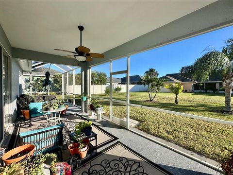 A home in WINTER HAVEN