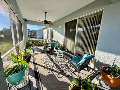 A home in WINTER HAVEN