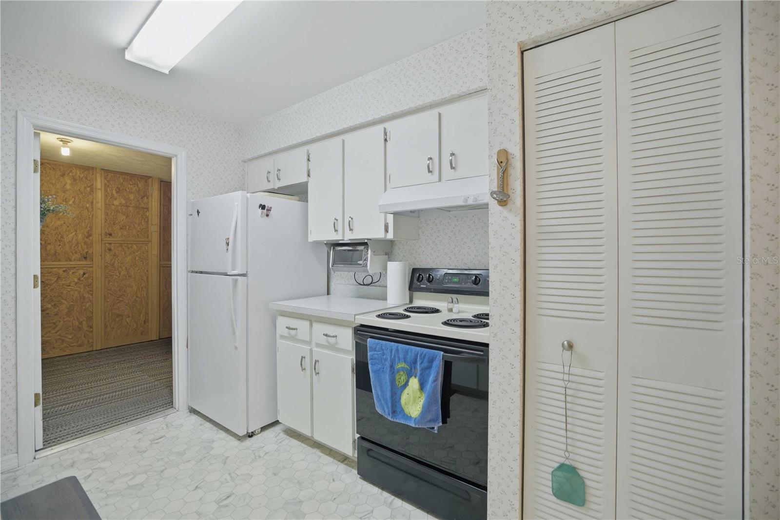 EDGEWOOD - Residential