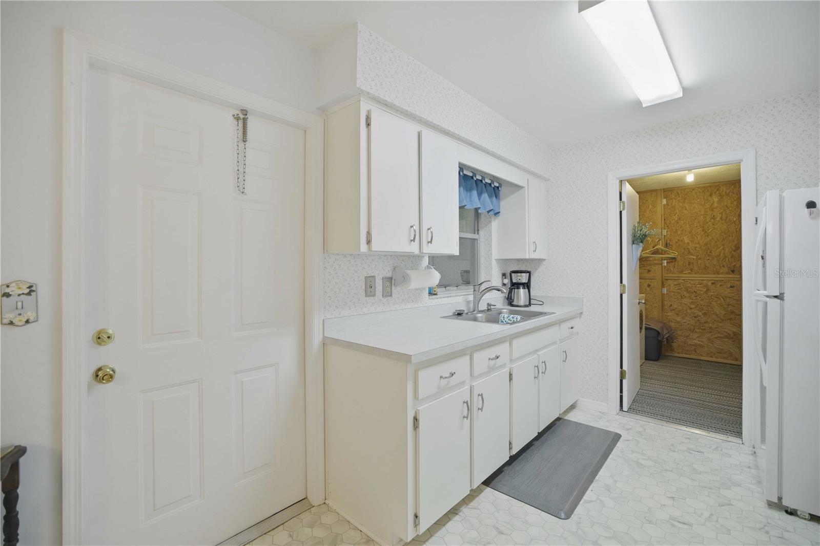 EDGEWOOD - Residential