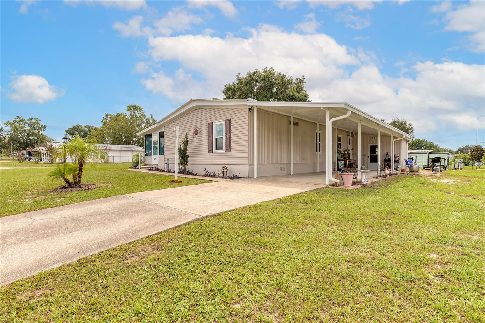 34 DA ROSA AVENUE