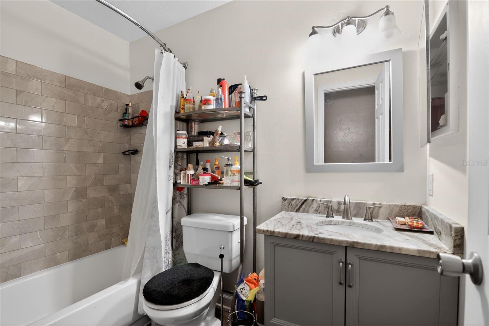 MILE RUN - Residential