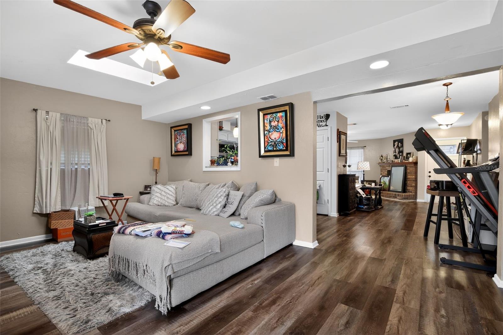 MILE RUN - Residential