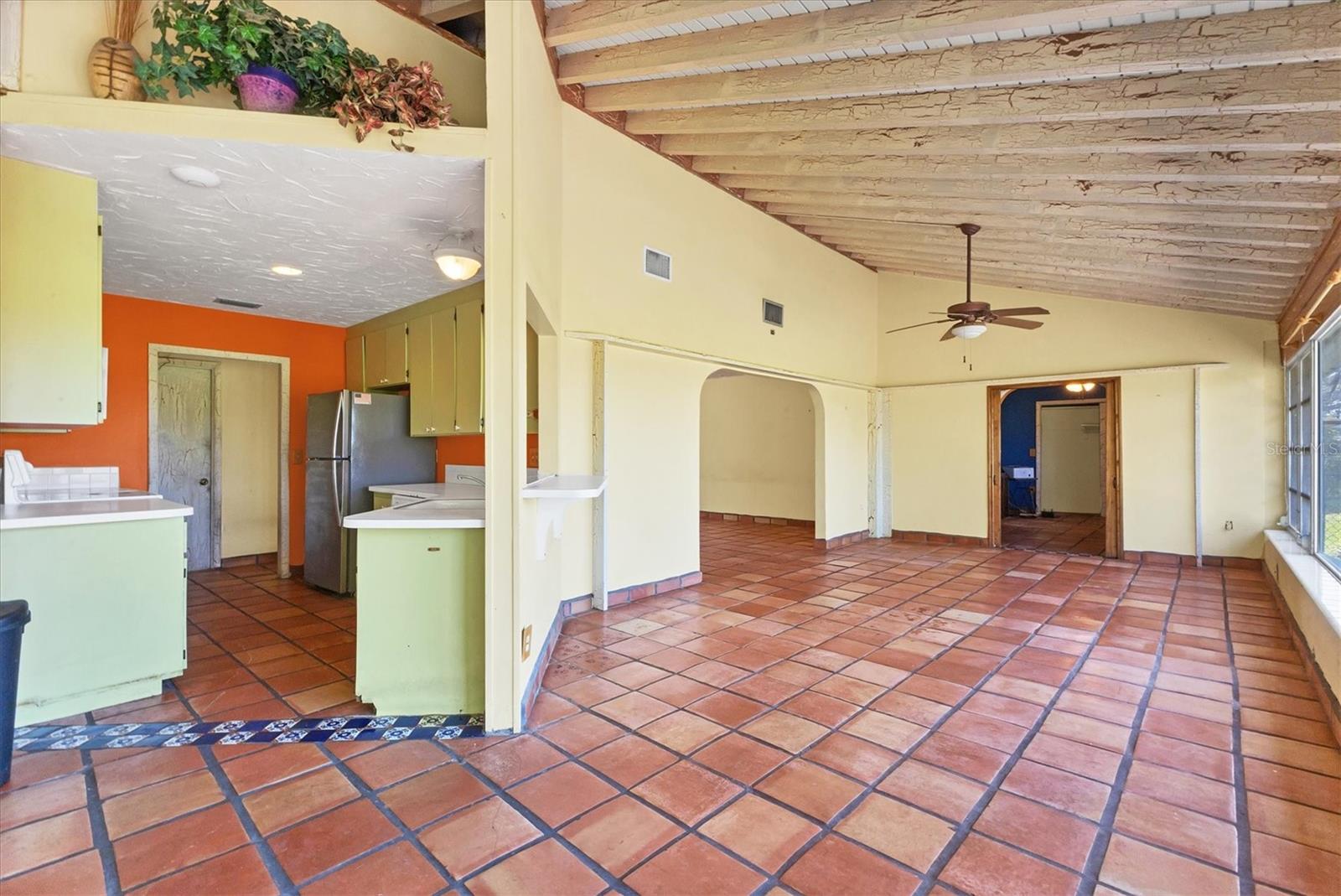 BRADENTON COUNTRY CLUB - Residential