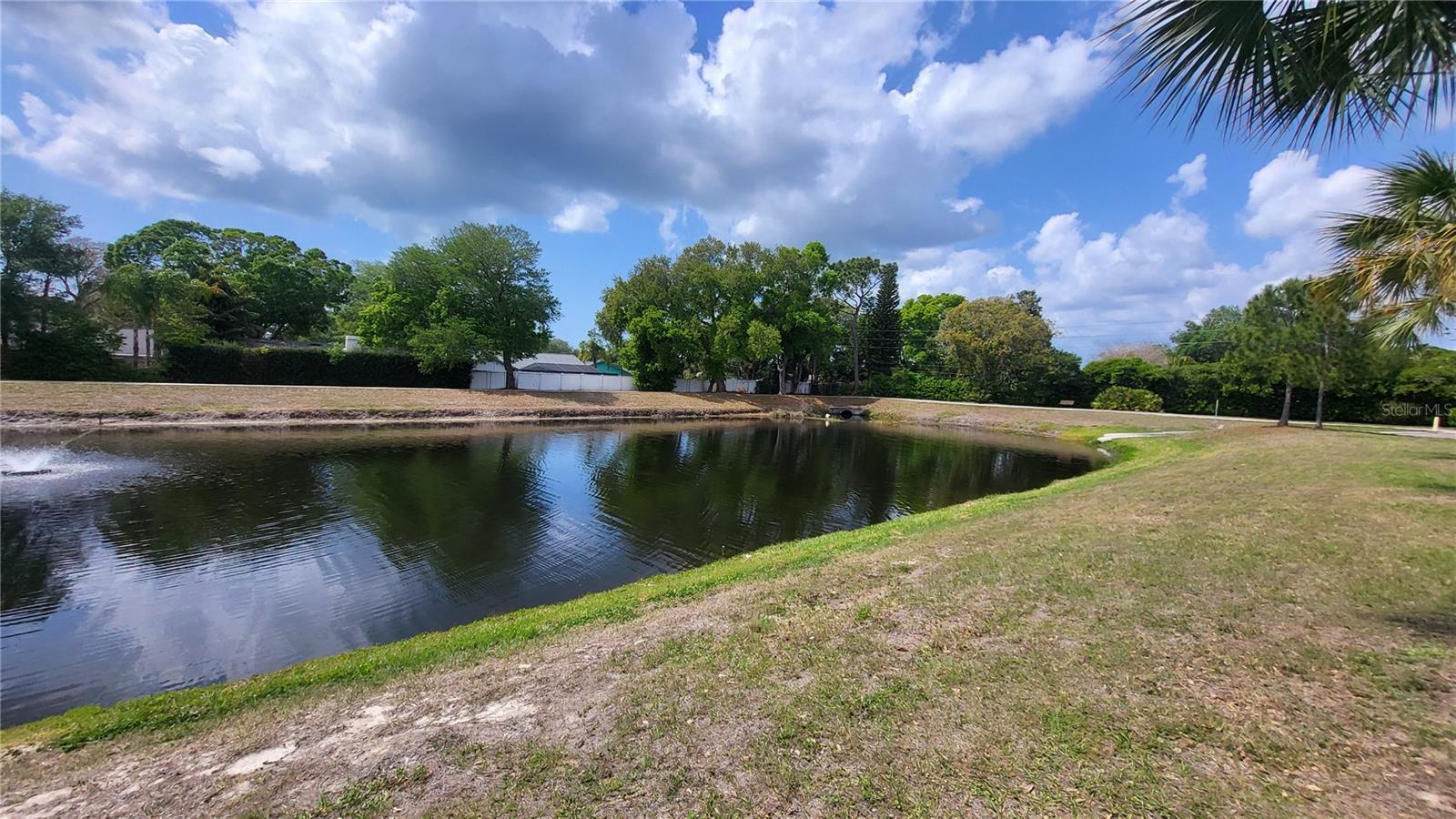 2291 AMERICUS BOULEVARD W 37