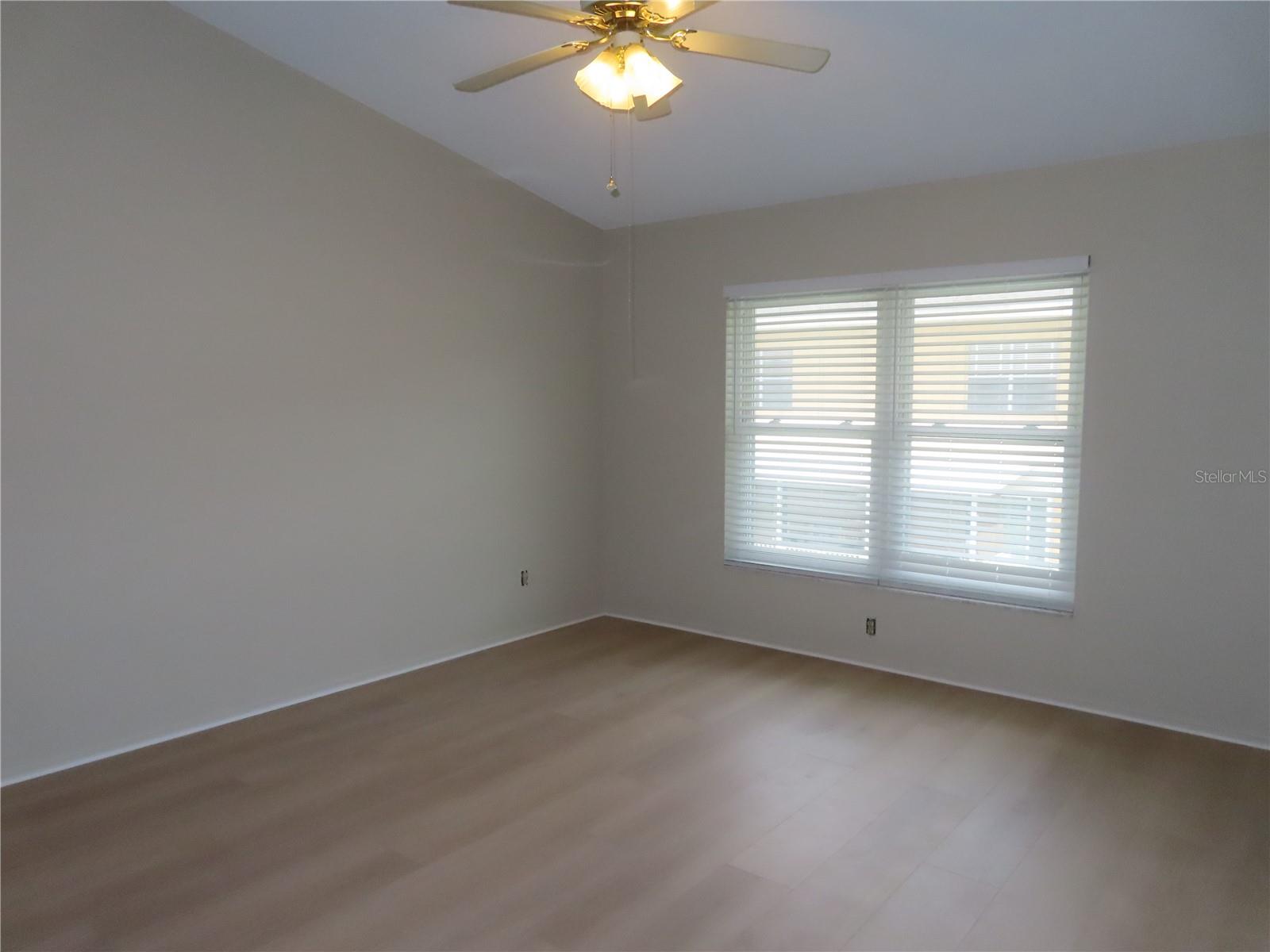 ON TOP OF THE WORLD - Residential