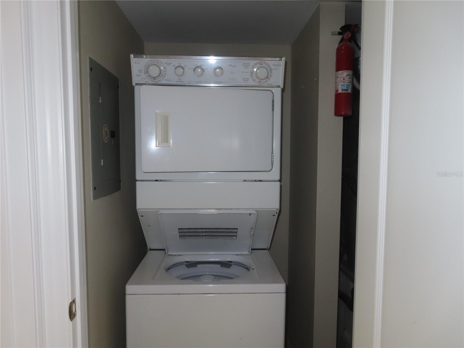 ON TOP OF THE WORLD - Residential