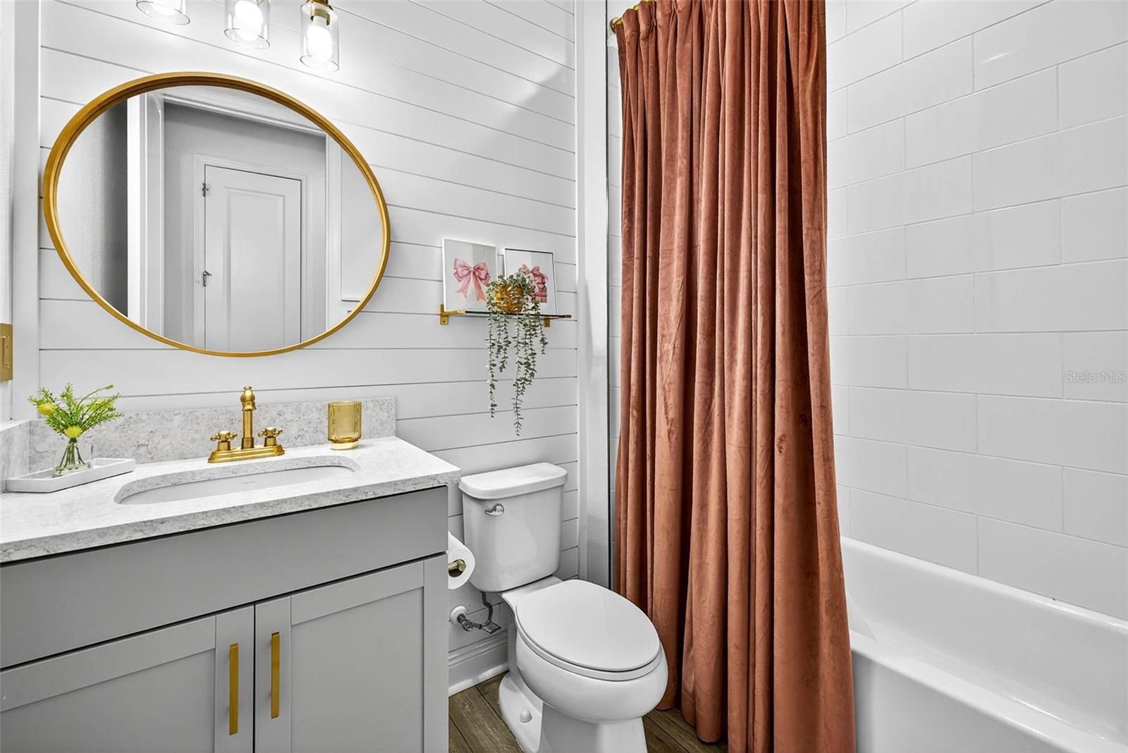 B & D HAWKSTONE PH 2 - Residential