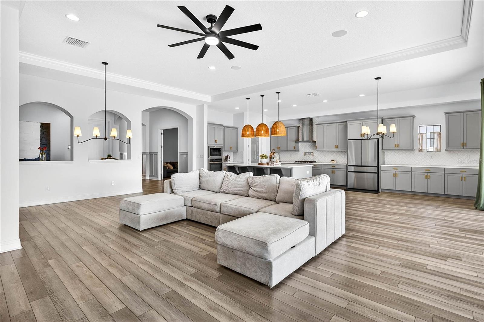 B & D HAWKSTONE PH 2 - Residential