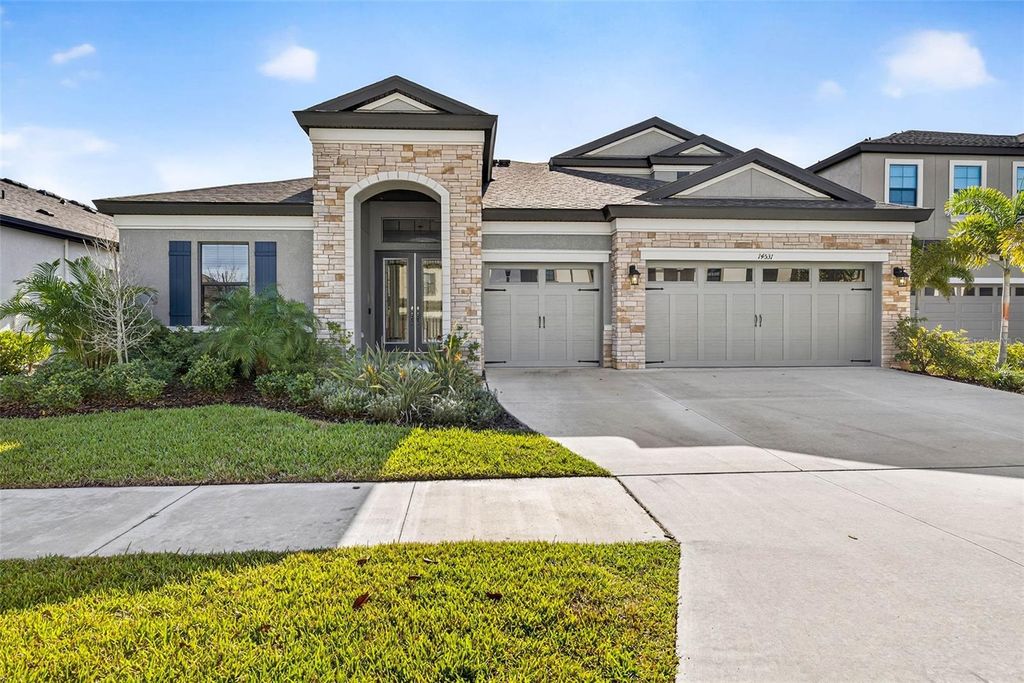 Photo of 14531 Woodland Spur Drive, Lithia, FL 33547 (MLS # TB8441906)