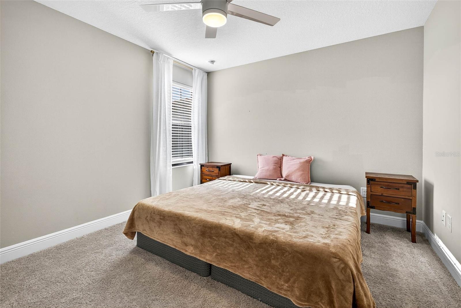 B & D HAWKSTONE PH 2 - Residential