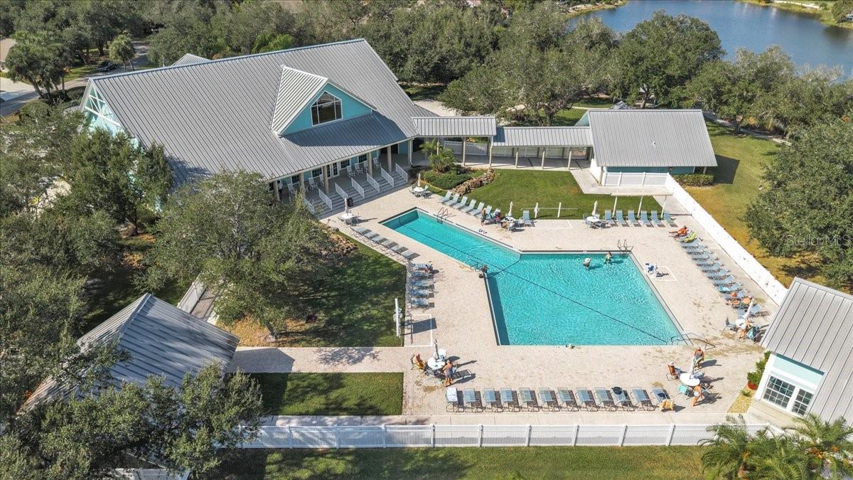 HERITAGE VILLAS AT HERITAGE OAK PARK - Residential