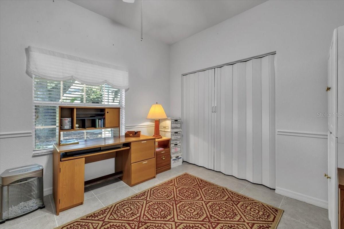 HERITAGE VILLAS AT HERITAGE OAK PARK - Residential