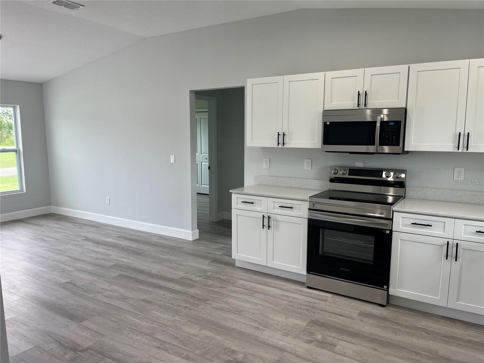 SUN N LAKE - Residential Lease