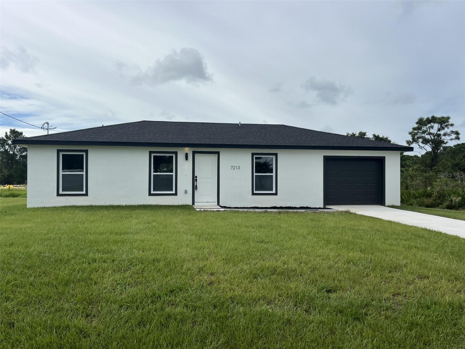 SUN N LAKE - Residential Lease