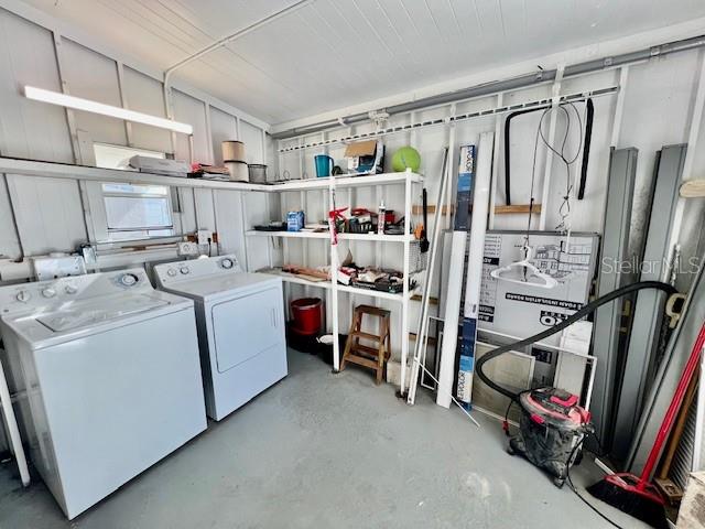 SENATE MANOR - Residential Lease