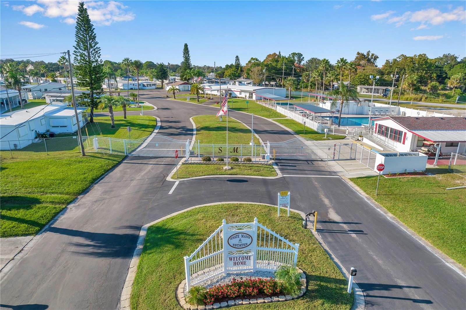 SENATE MANOR - Residential Lease