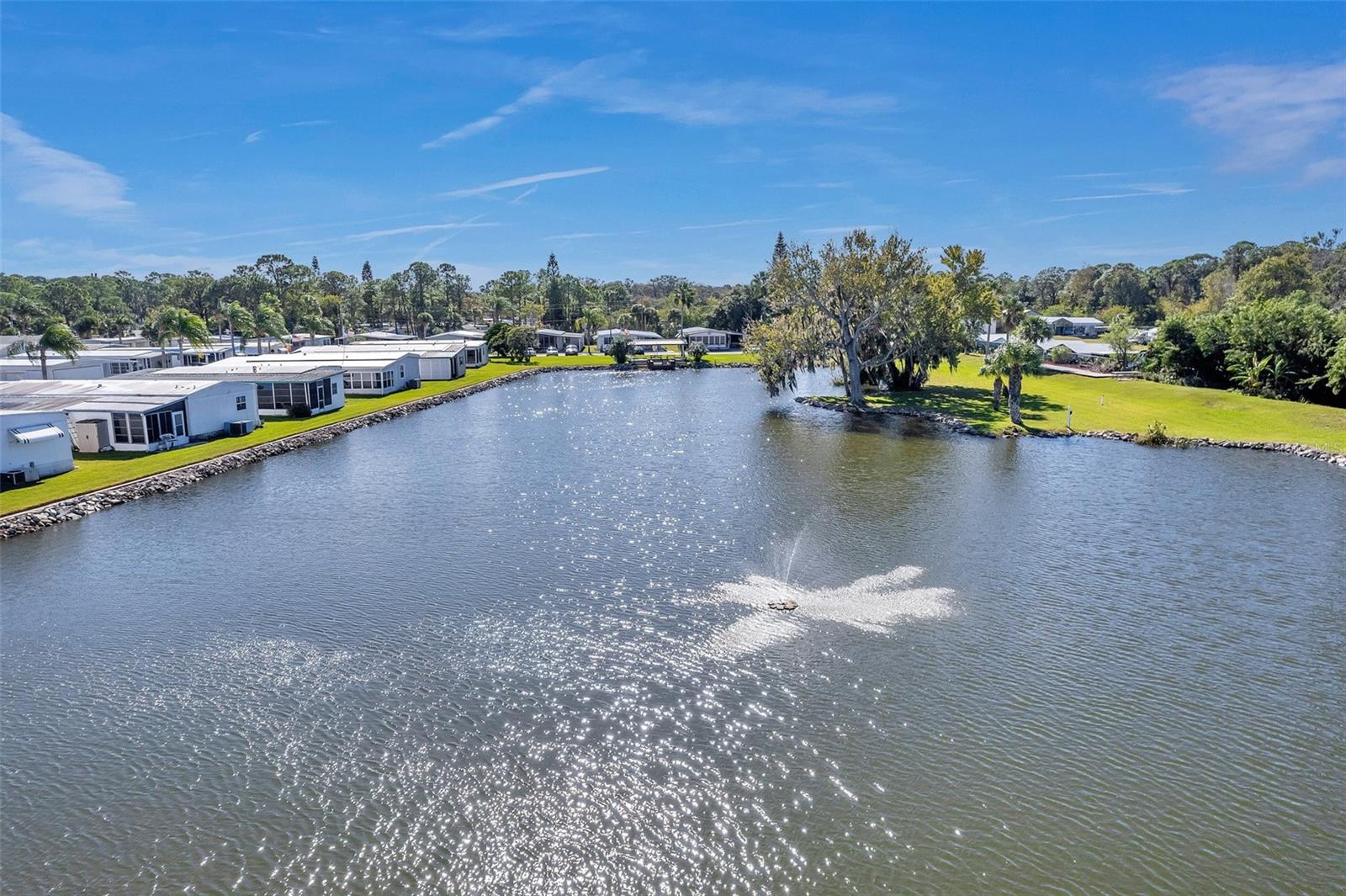 SENATE MANOR - Residential Lease