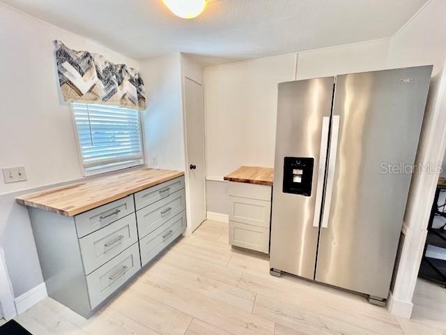 SENATE MANOR - Residential Lease