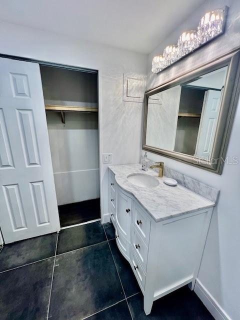 SENATE MANOR - Residential Lease