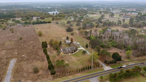 Tiny photo for 22435 County Road 455, Howey In The Hills, FL 34737 (MLS # G5109527)