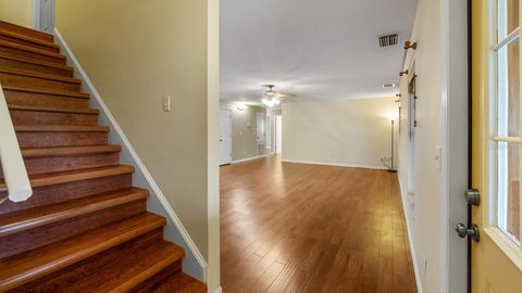 Tiny photo for 22435 County Road 455, Howey In The Hills, FL 34737 (MLS # G5109527)