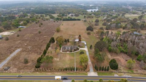 Tiny photo for 22435 County Road 455, Howey In The Hills, FL 34737 (MLS # G5109527)