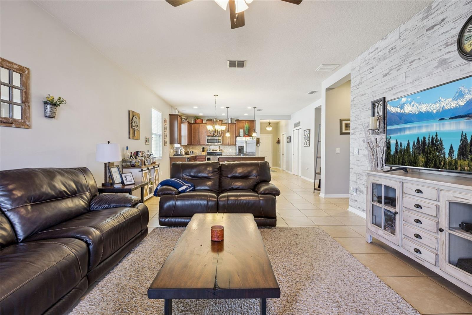 WATERSIDE POINTE - Residential