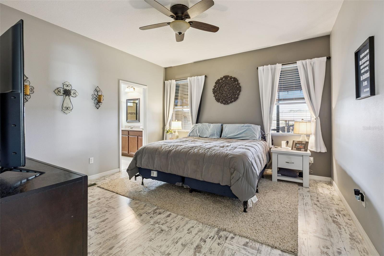 WATERSIDE POINTE - Residential