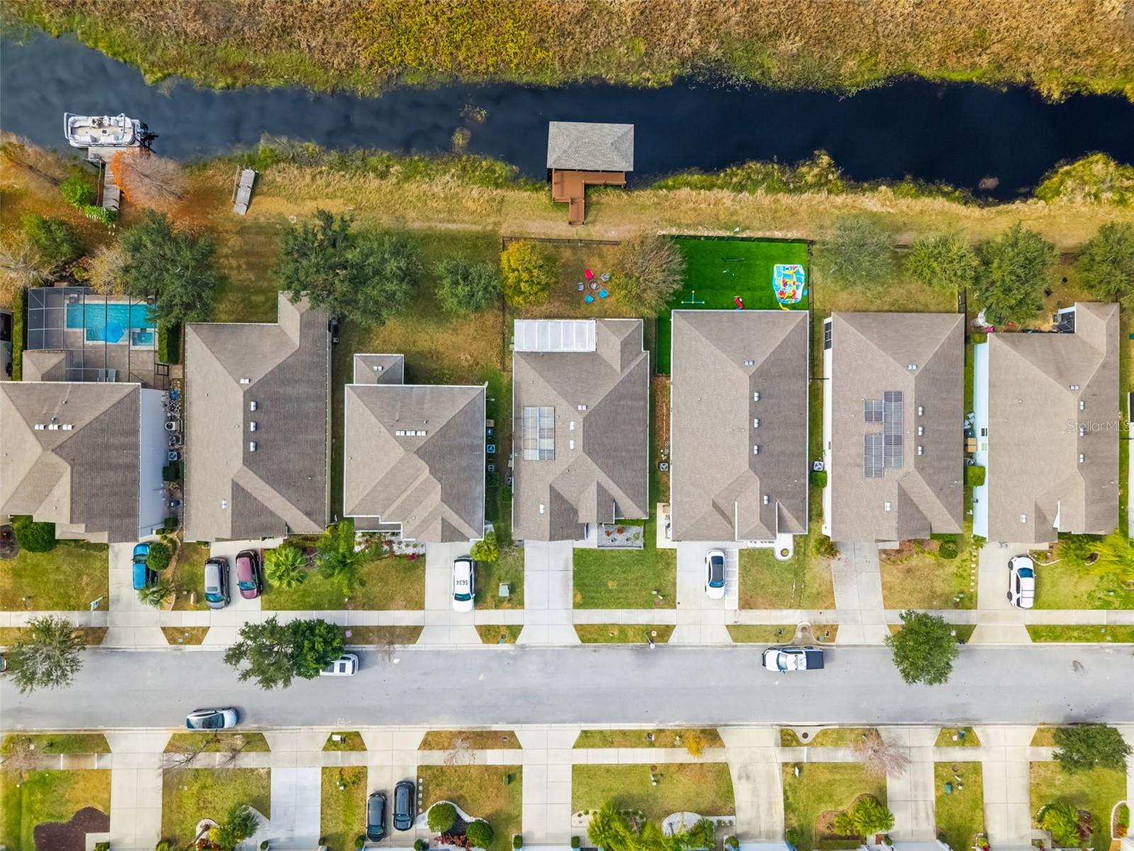 WATERSIDE POINTE - Residential