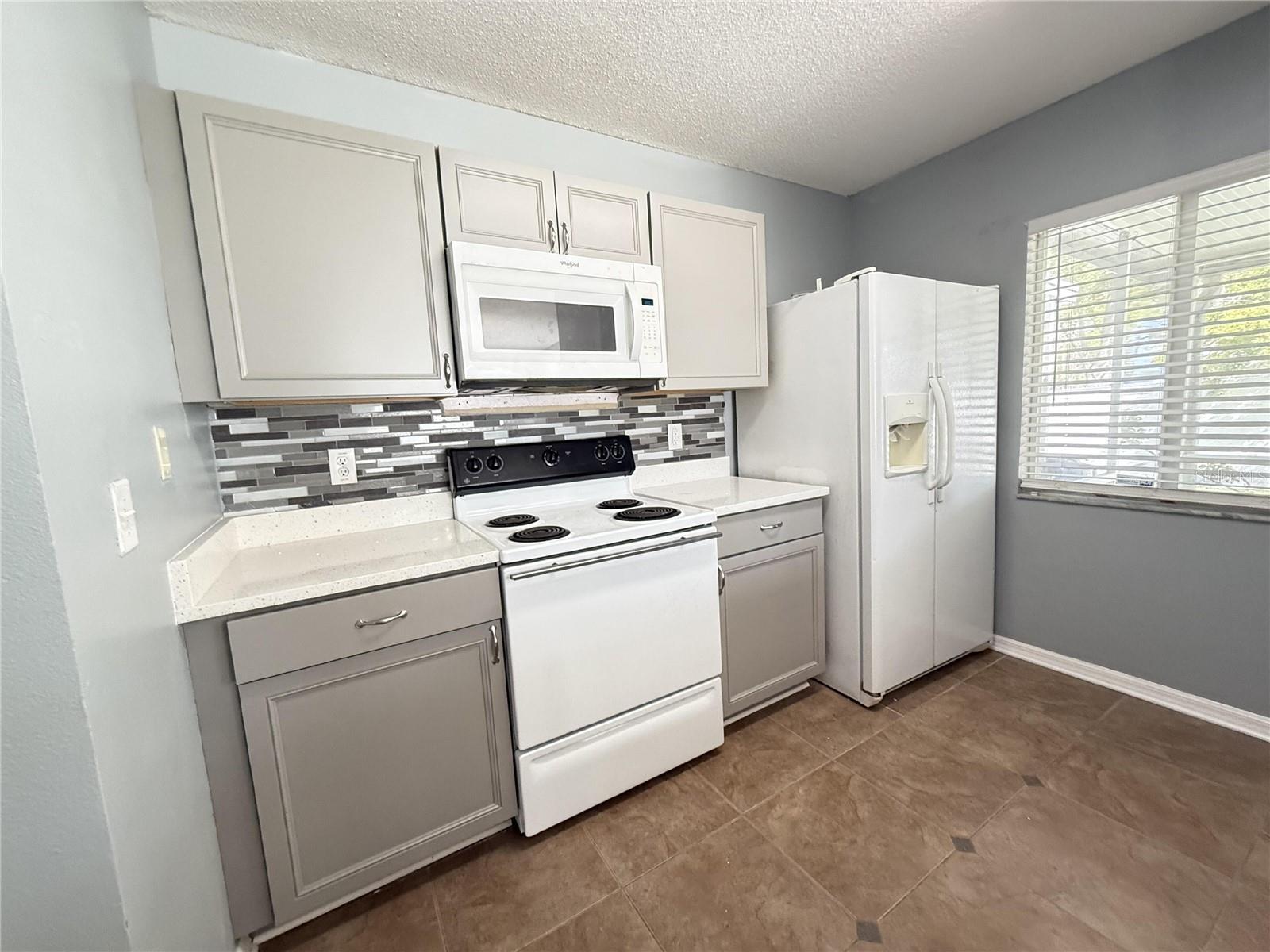 PROVIDENCE TWNHMS PH 3 - Residential Lease