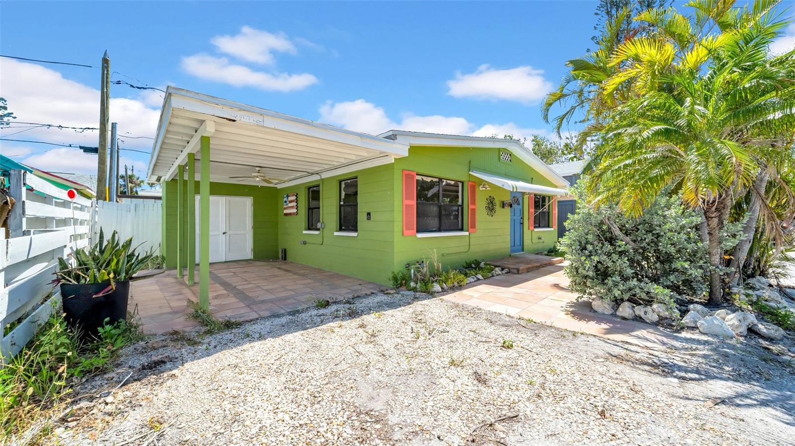 121 86TH TERRACE