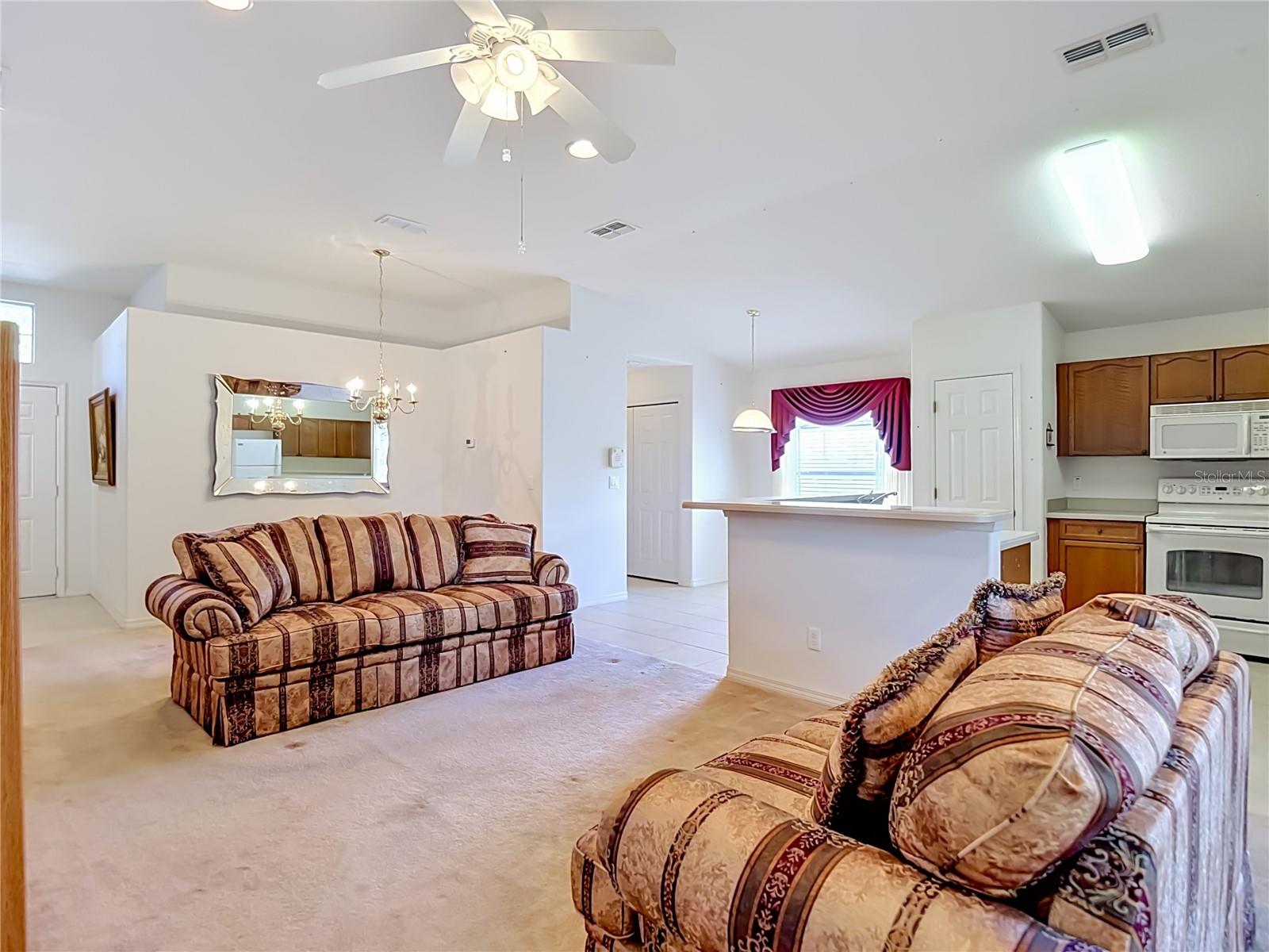 SPRING HILL - Residential