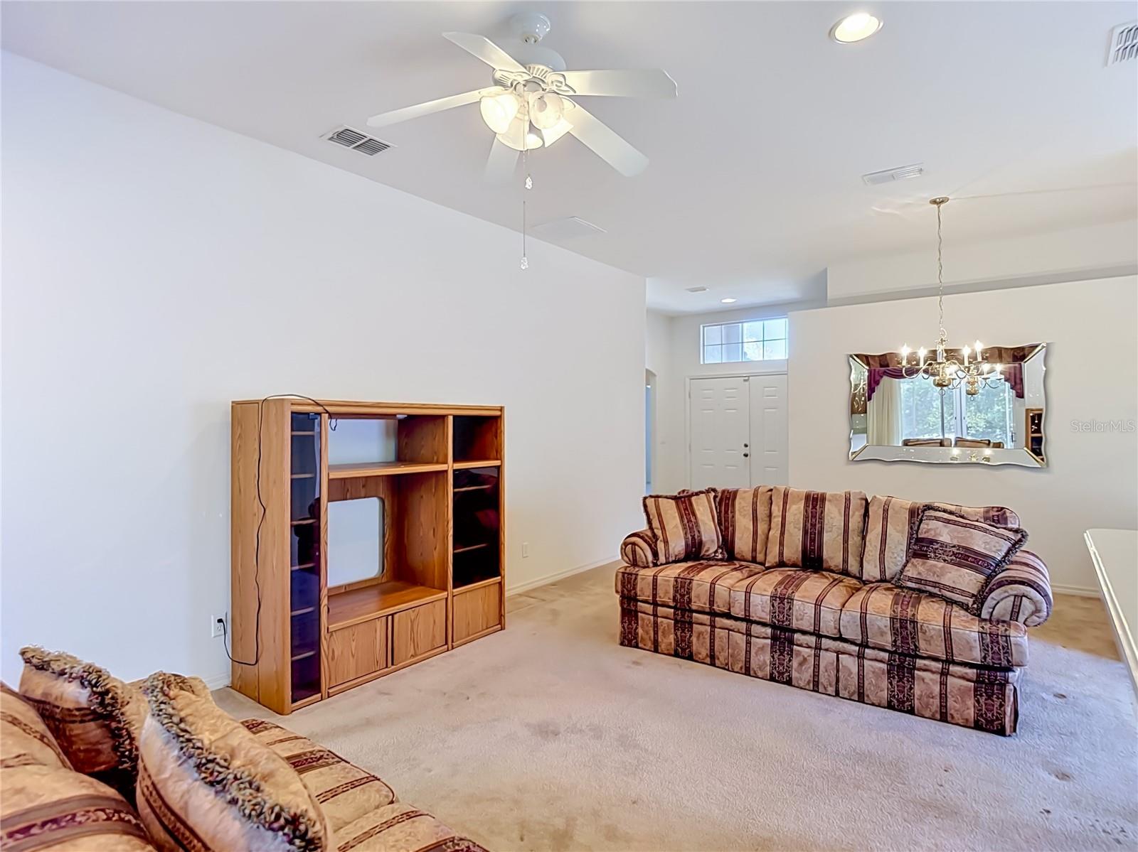 SPRING HILL - Residential