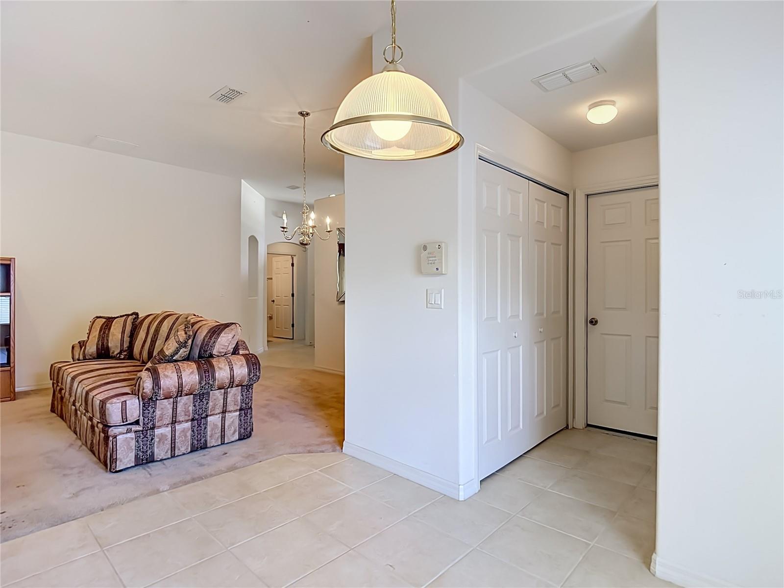 SPRING HILL - Residential