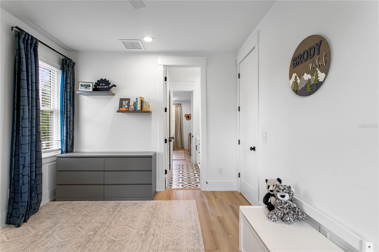 ROYAL POINCIANA - Residential