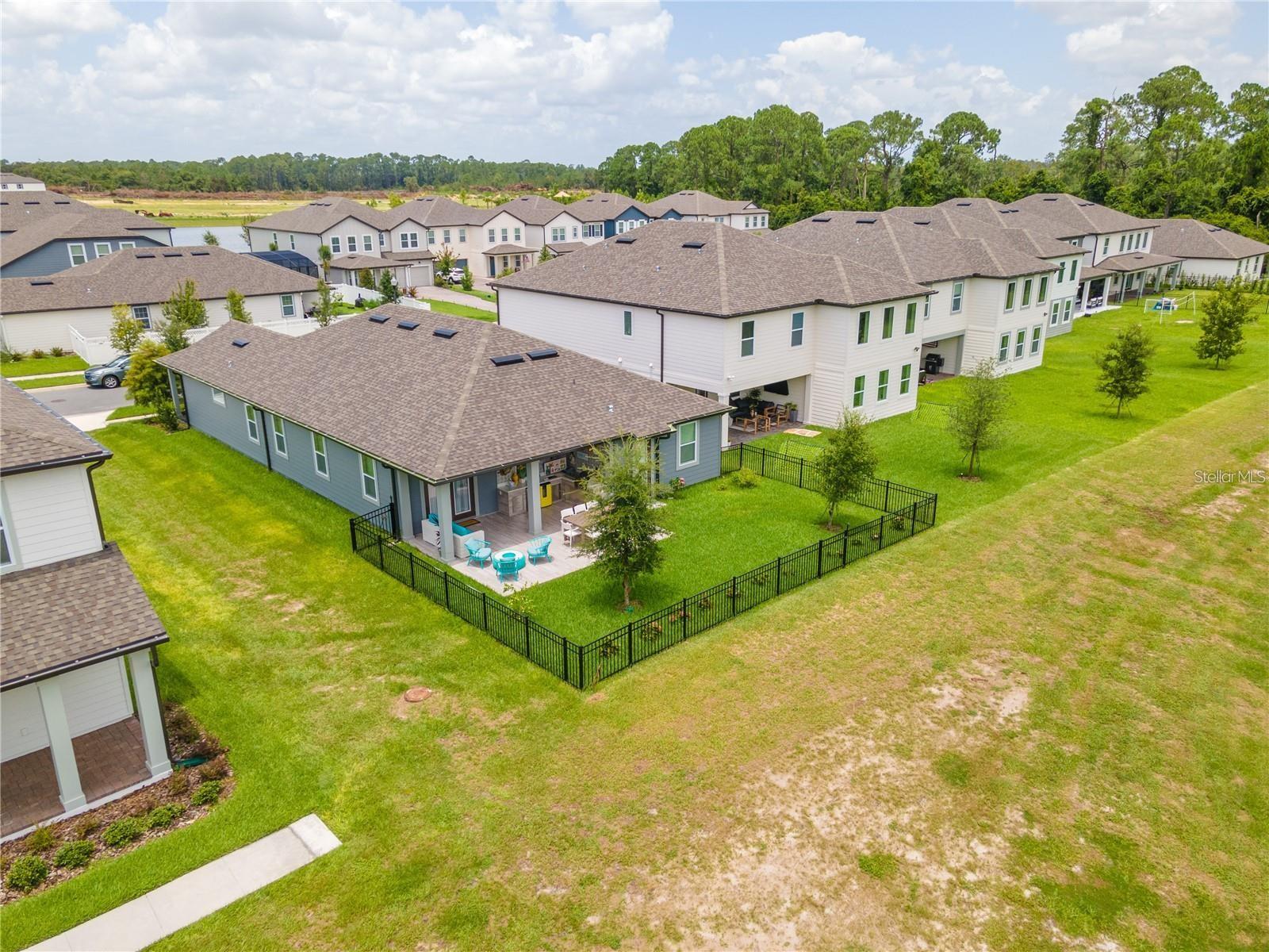 NORTHLAKE AT OVATION PHASE 1 - Residential