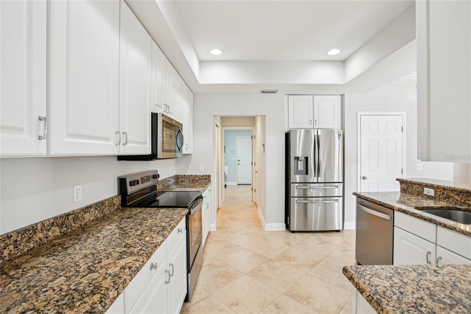 WEST BAY VILLAGE - Residential