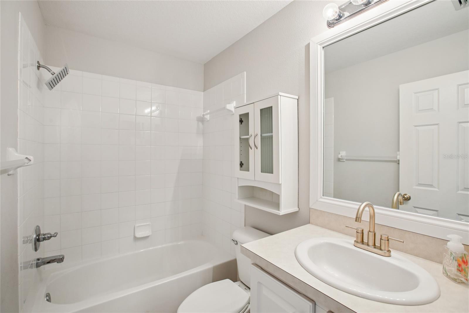 WEST BAY VILLAGE - Residential